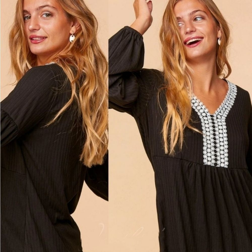 Black Laced Crochet V-Neck Top